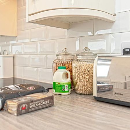 Taitwt2 Villa Caernarfon Bagian luar foto