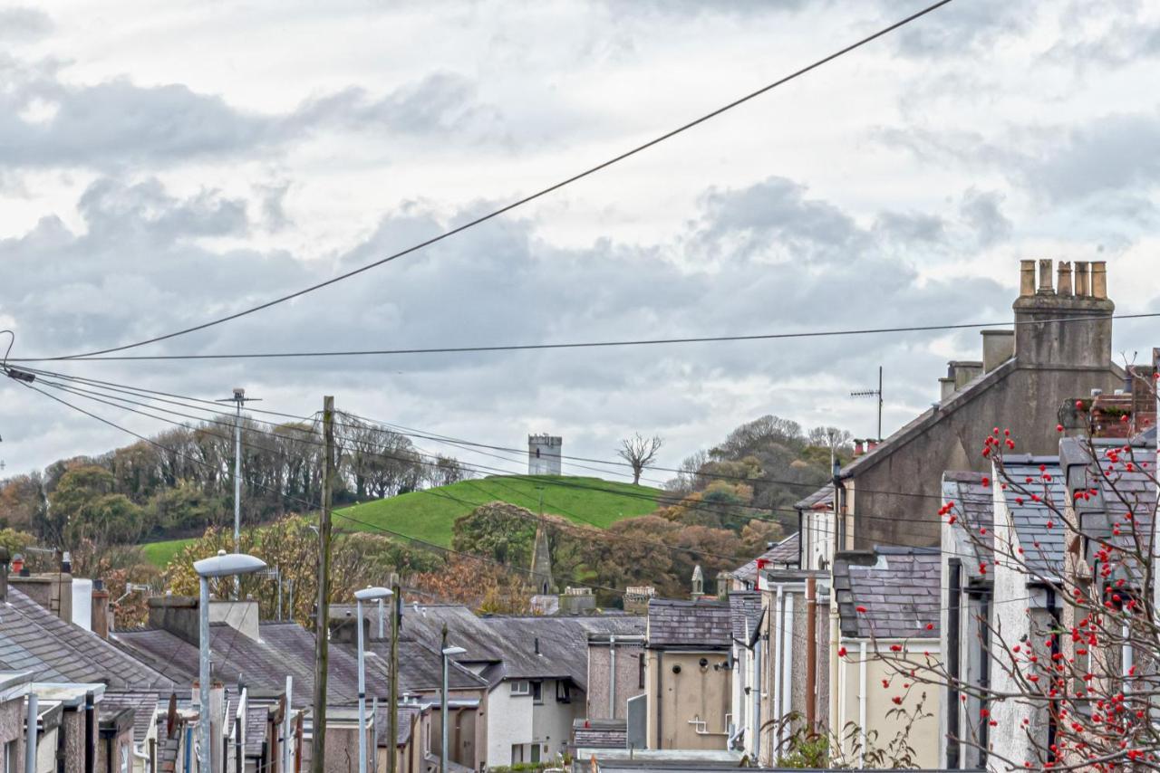 Taitwt2 Villa Caernarfon Bagian luar foto